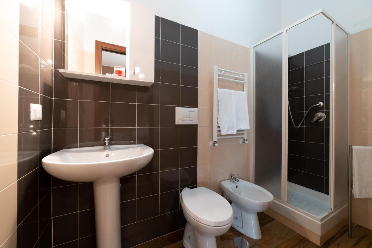 Myricae Rooms Affittacamere No Late Arrival Fiumicino Exterior foto